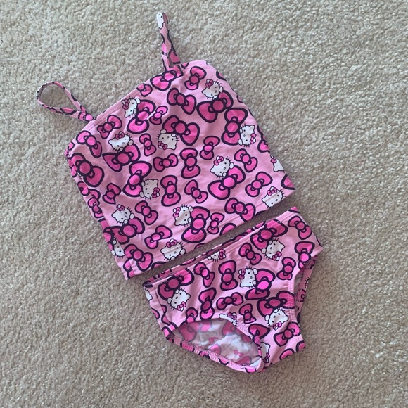 Sanrio Hello Kitty Swimsuit Tankini & Sunhat 2T - Picture 4 of 12